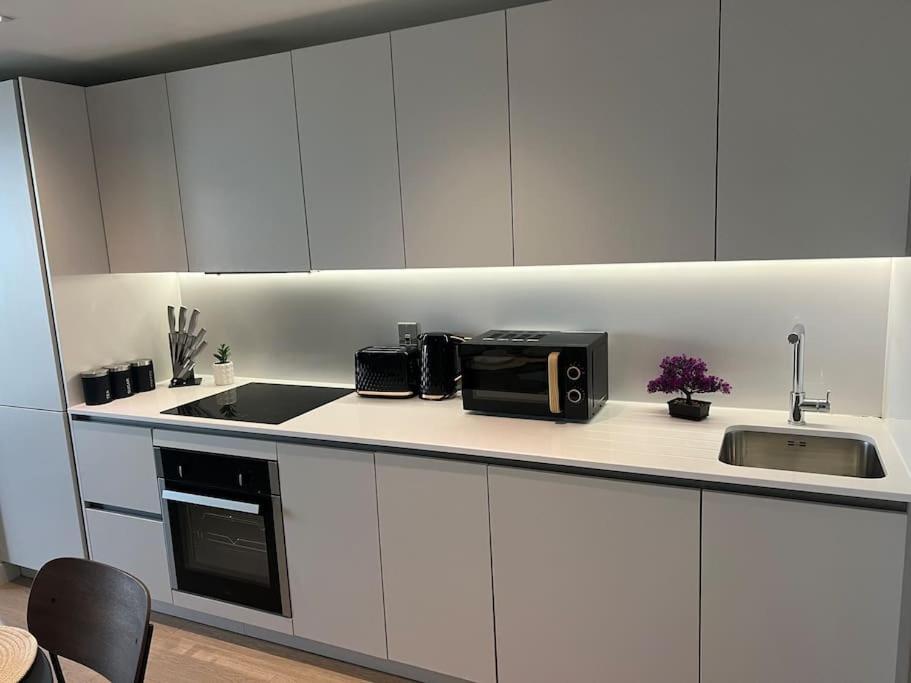2Bedroom Luxury Apartment City Centre マンチェスター エクステリア 写真
